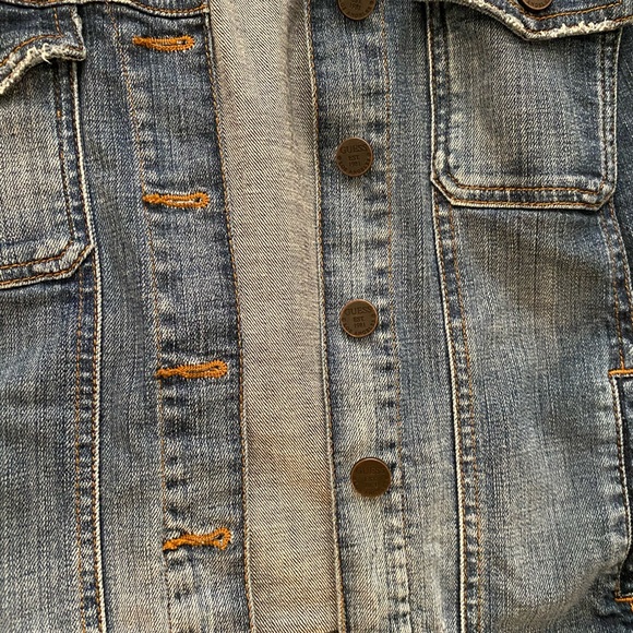 Guess denim jacket - Picture 3 of 5
